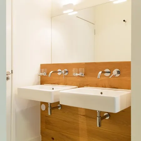 アパートホテル Marnix360apartments The Mansion