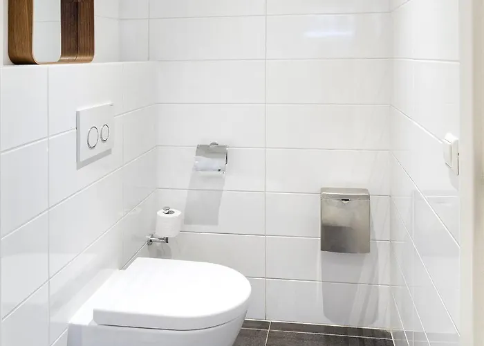 Marnix360apartments The Mansion 3*